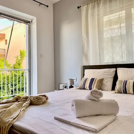 דירה El Greco In Town, Near The & Port - No 5 *